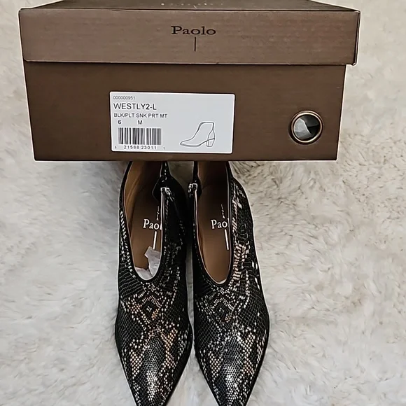 *SOLD* Paolo Westly Black Platinum Snake Print Leather Booties, size 6, NEW, NWB - Picture 15 of 16